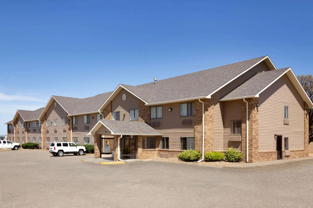 Sleep Inn & Suites Salina I-135
