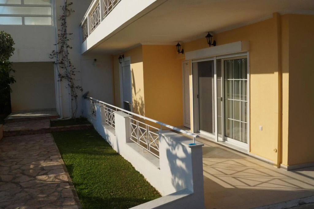 Τhe Sunny Apartments