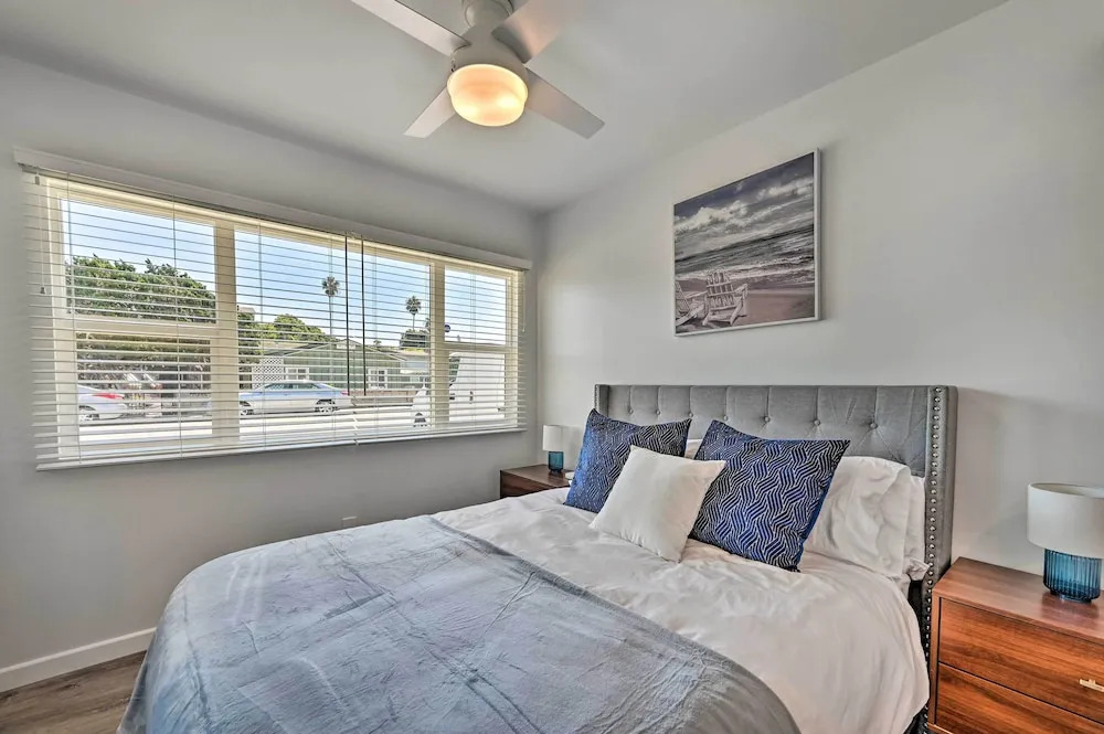 Stylish San Diego Apartment w/ Smart TV!