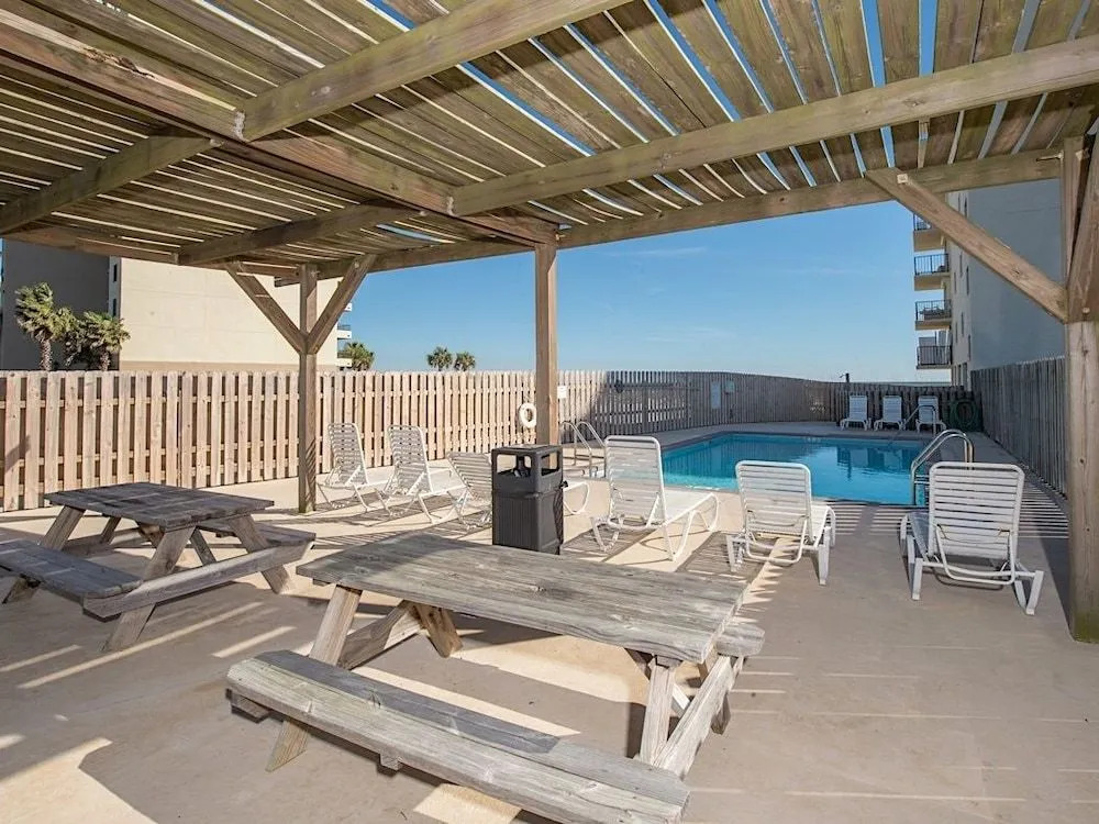 28814 Perdido Beach Condo - 3 Br condo by RedAwning