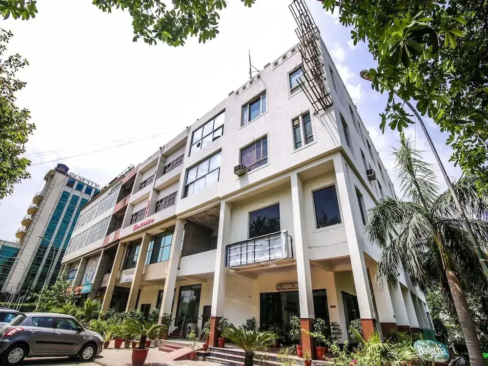 Hotel DDR Residency by OYO Rooms