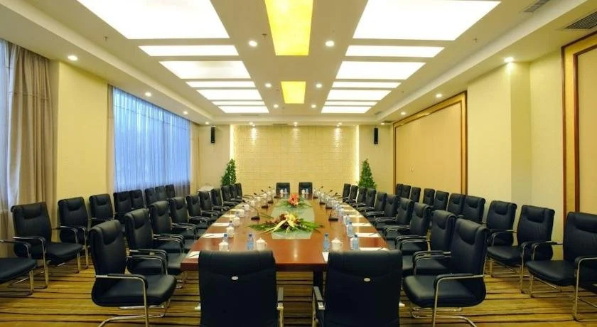 Hami Sunshine Hotel