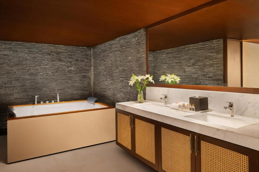 Naukuchia House, Naukuchiatal - IHCL SeleQtions