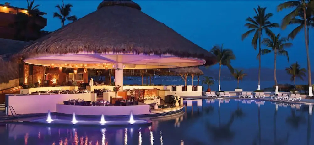 Gorgeous Sunset View Suite