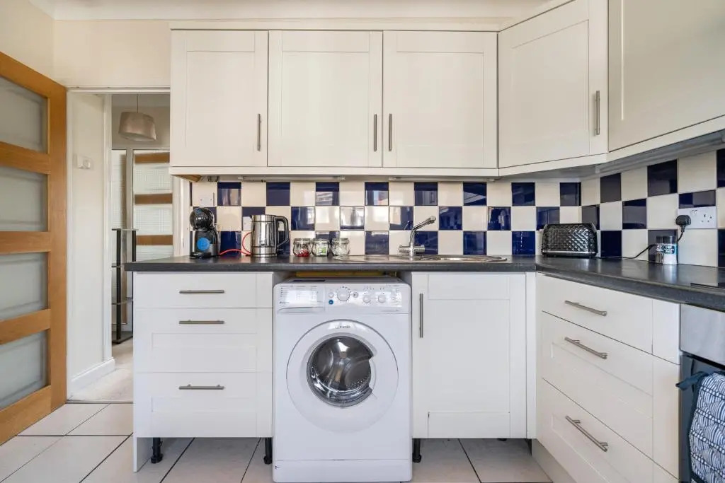 Onyx Bay - Whole Apartment - WiFi - Beach - 2 Bed - Broadstairs Town