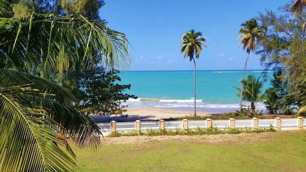 Real Beach Front Luxury Penthouse Villa