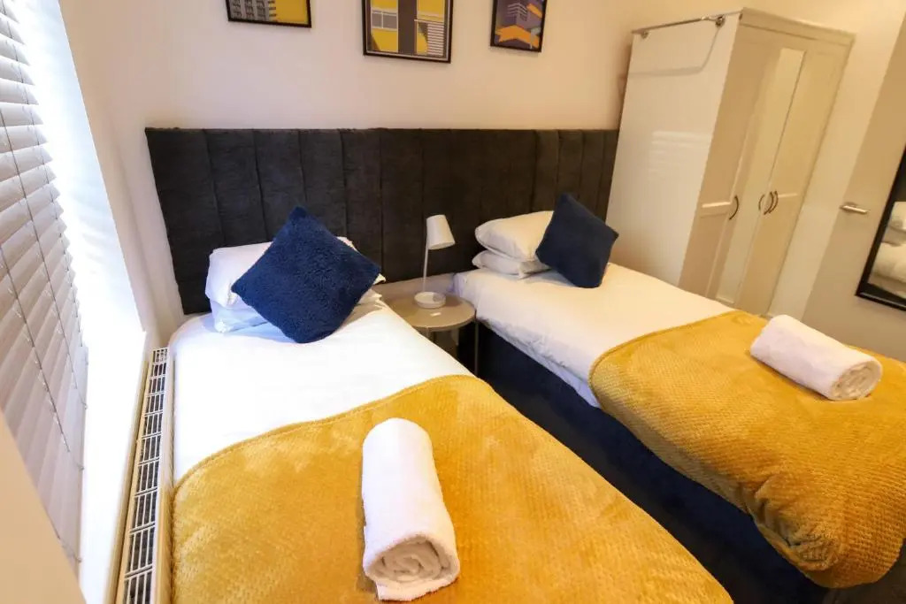 Cosy and modern two bedroom apartment - Snug House