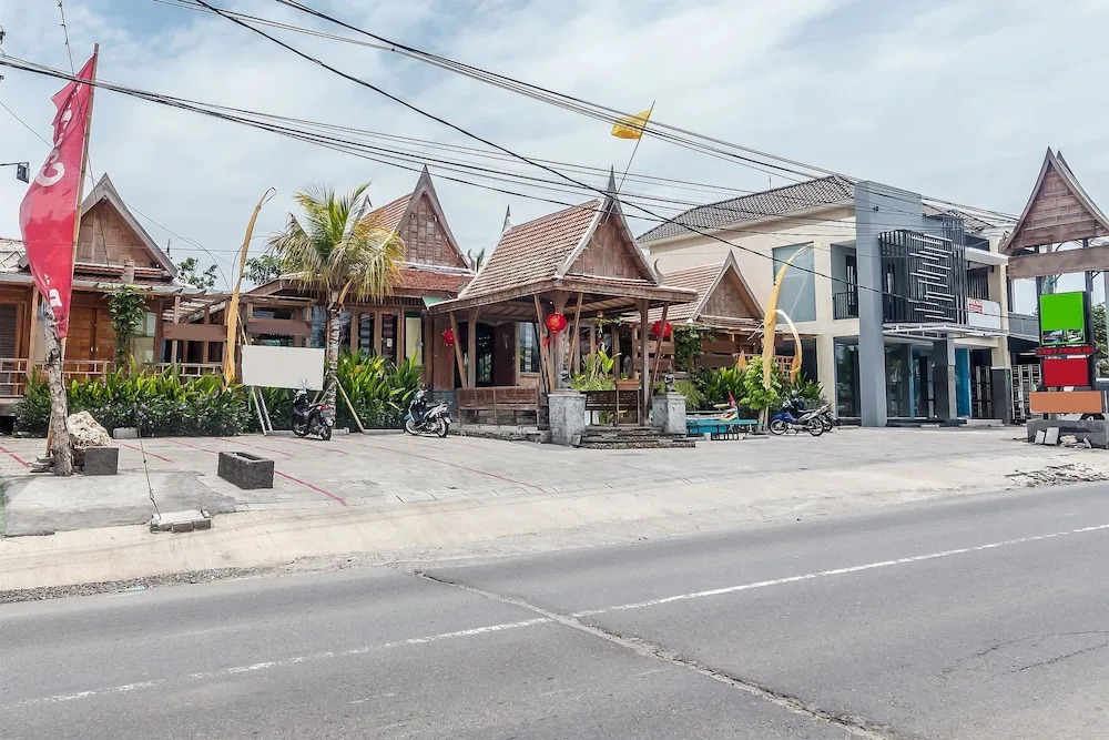 ZEN Rooms Raya Uluwatu 1