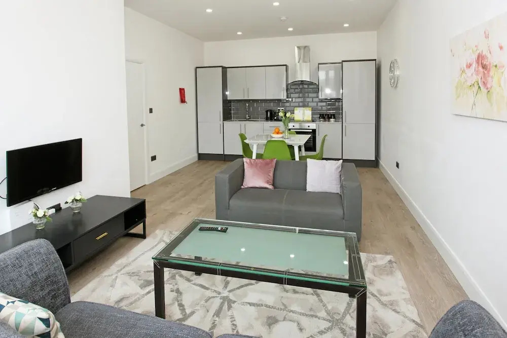 Sapphire House Apartments