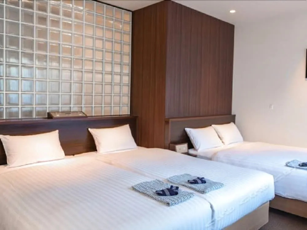 Floral Hotel - Nihonbashi Osaka