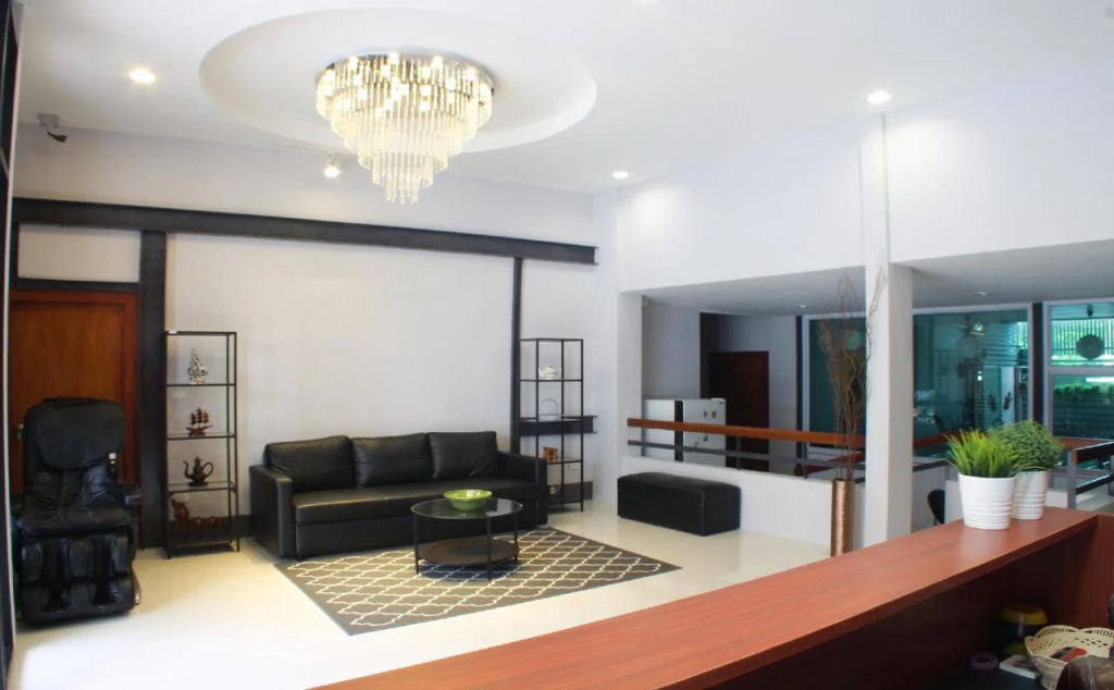 S'Prima Hostel