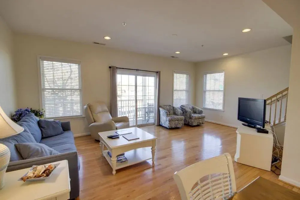Boards Edge 101 - 4 Br Townhouse