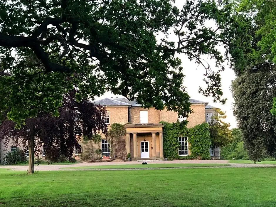 Whitehall Estate Lodges