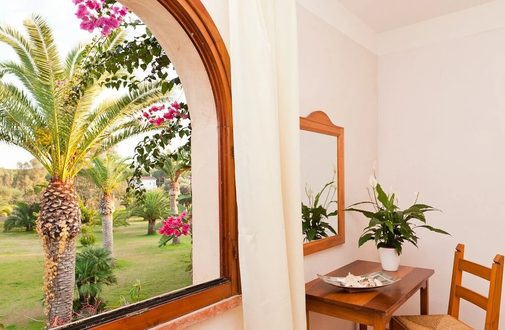 Classical Residence Baia Delle Palme 2 Bedroom Sleeps 6 Trillo 6