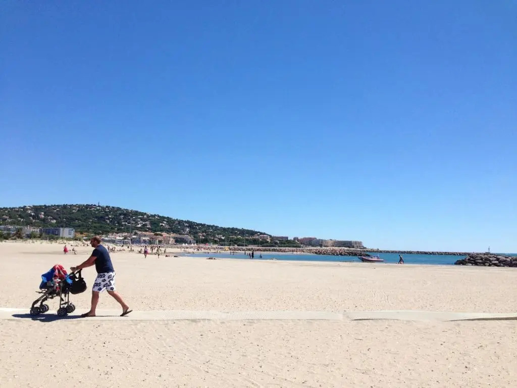 Appartement Sète, 2 pièces, 6 personnes - FR-1-338-63