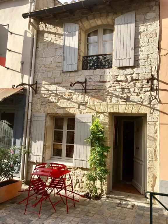 La Maison dans les remparts