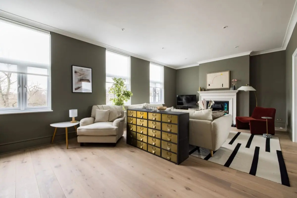 The Clapham Chambers - Stunning & Bright 3BDR Flat with Terrace