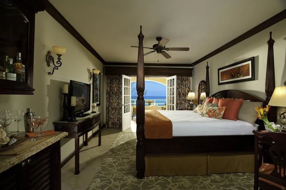Sandals Inn All Inclusive Couples Only