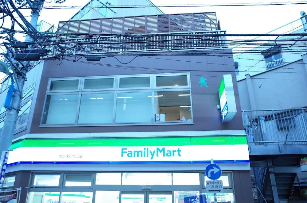 bnb+ Shinjuku Castle - Hostel
