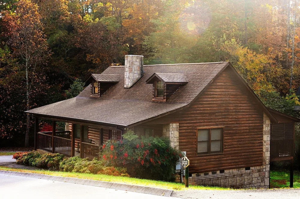Grandma & Granpaws Place by Eagles Ridge Resort