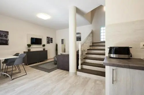 Óvár Apartman