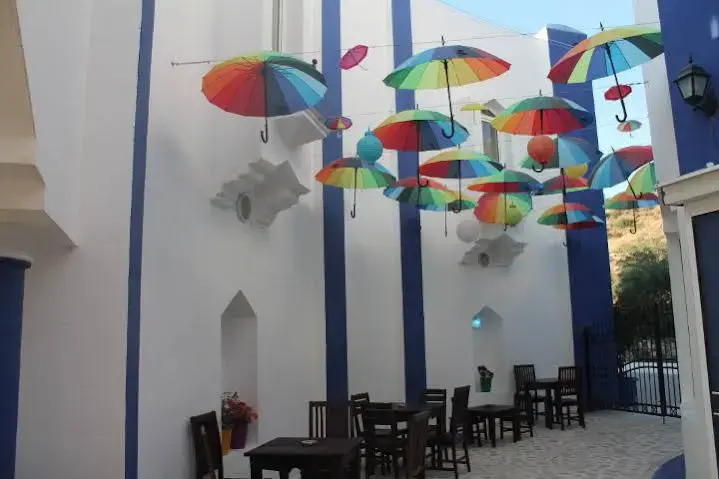 Tenda Hotel