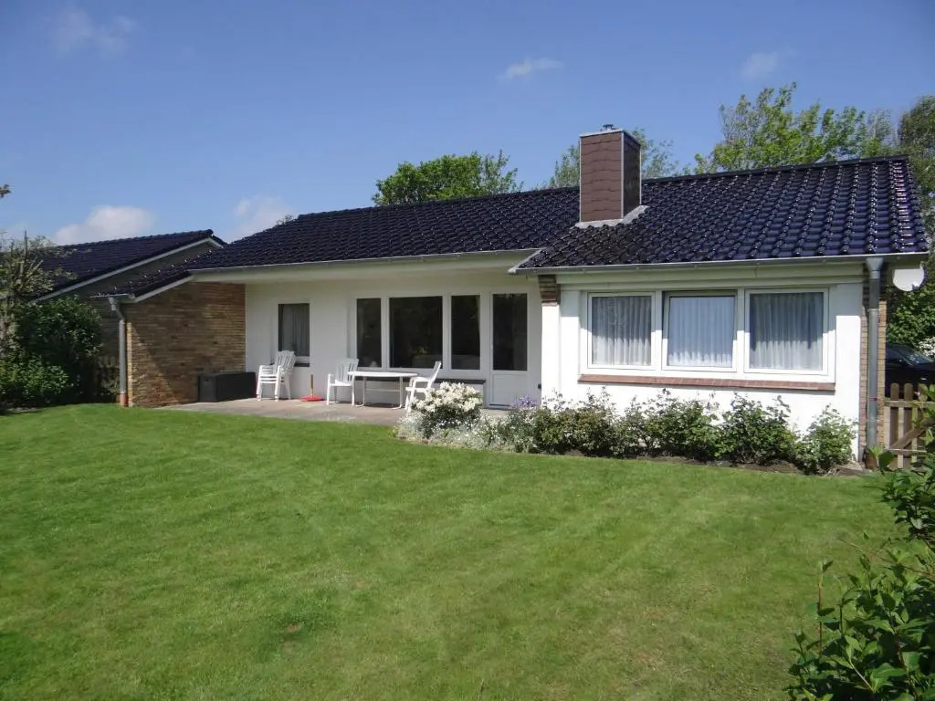 Bue Ferienhaus H Hahn 90