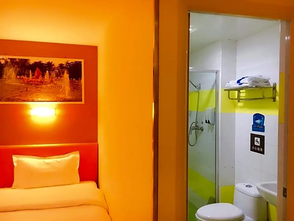 7 Days Inn