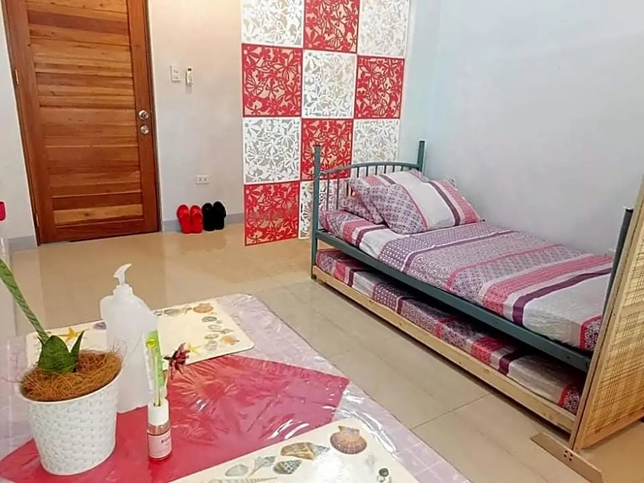 Affordable Cozy Transient Room Near NAIA Terminal 3
