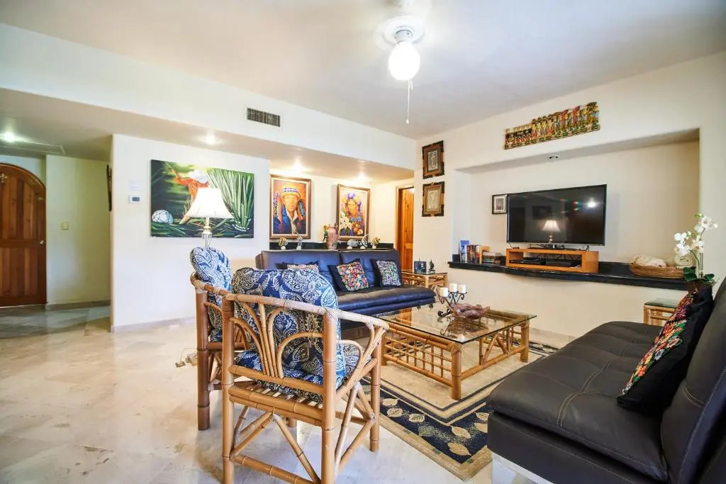 Peaceful Rustic Apartment Beachfront Swimming Pool Terrace Awesome Amenities