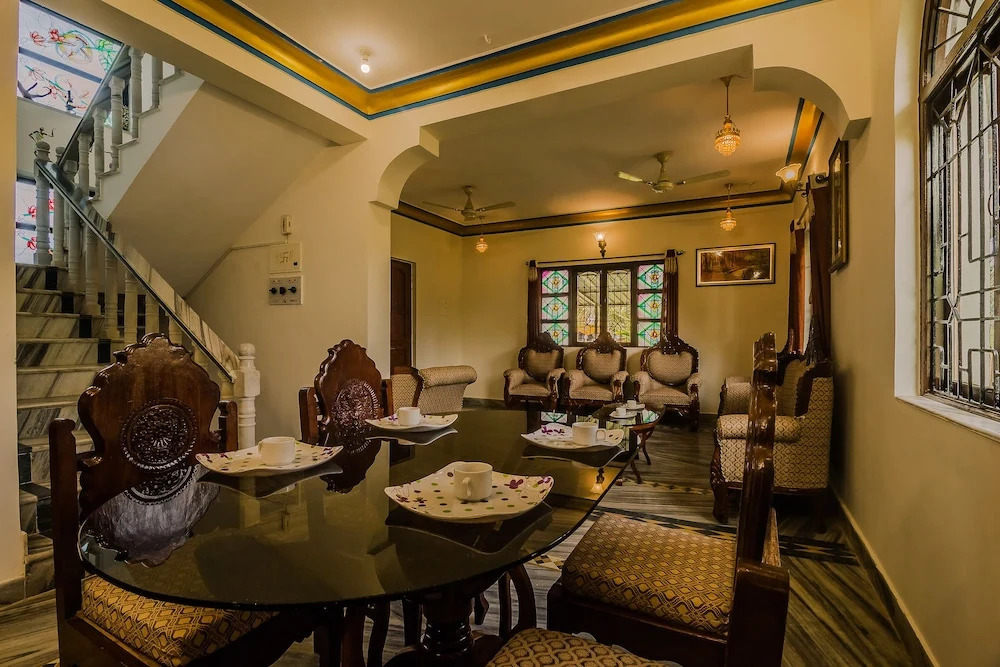OYO 24035 Home La Indiana Morjim
