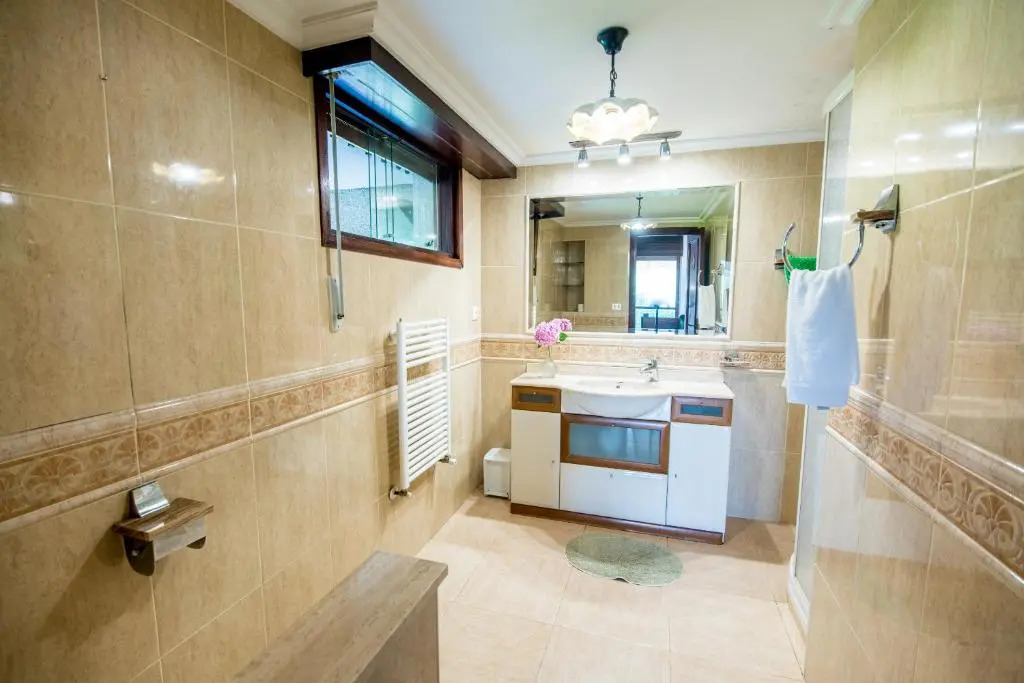 Azkorri Beach House