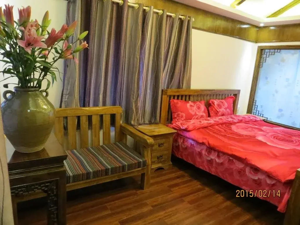 Yongxia Naxi Boutique Inn
