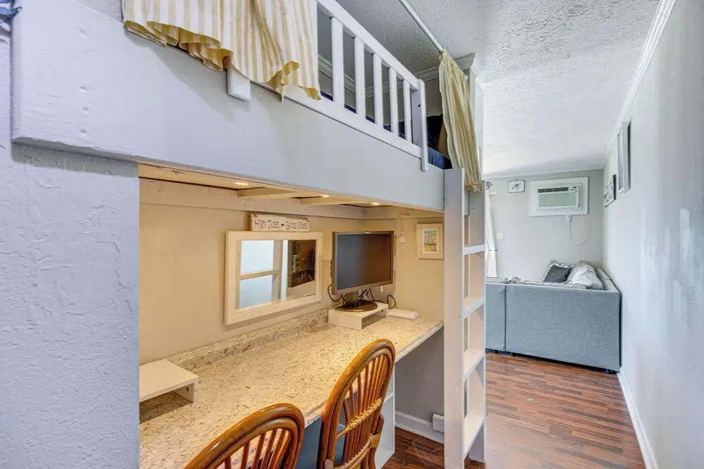 North Topsail Beach Condo w/ Ocean-view Balcony!