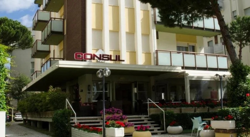 Hotel Consul