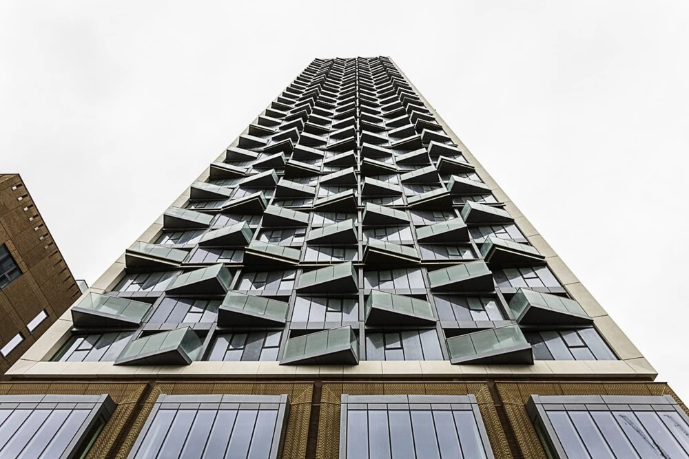 Icon Tower Flat VII