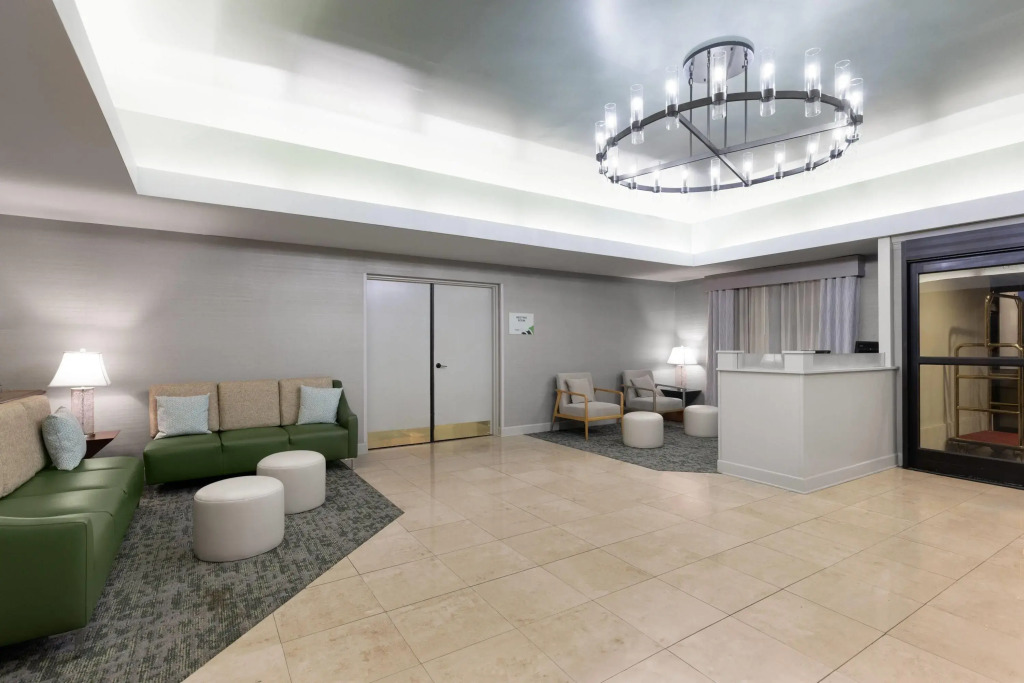 Wingate by Wyndham Greensboro-Coliseum