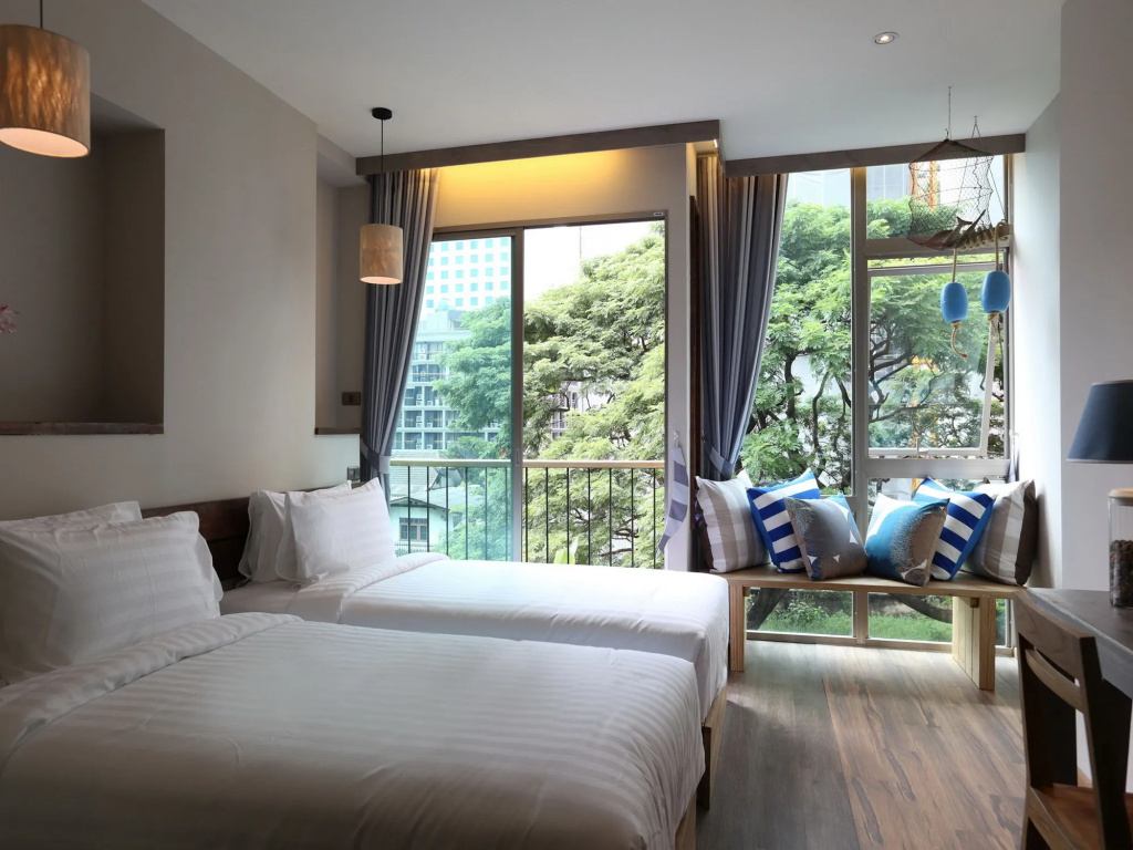 Tints of Blue Hotel