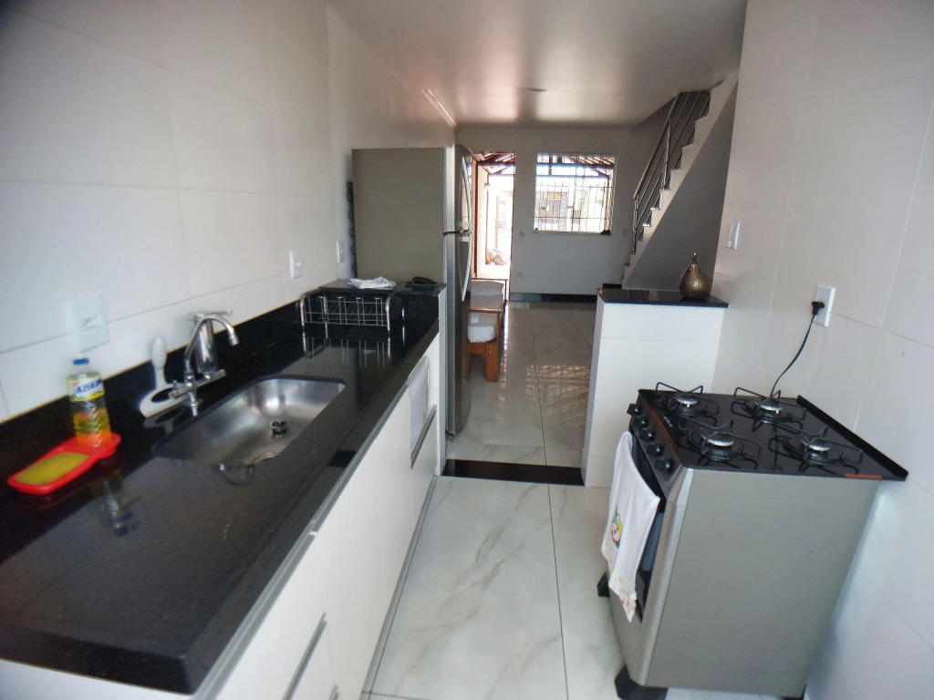 Casa confortável e segura na região da Pampulha