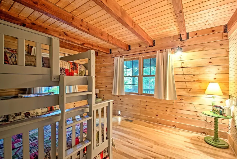 Massanutten Resort Log Cabin w/ Mountain Views!