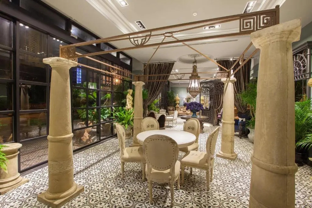 Chihpen Hotel Royal Kingdom