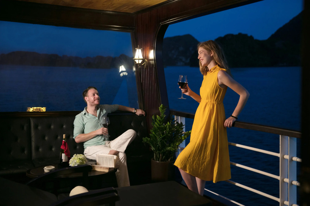 V'Spirit Cruise