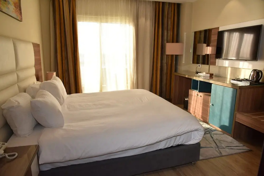 Golden Jewel Beach&Hotel