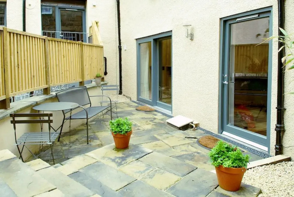 Charming City Centre Flat, Edinburgh