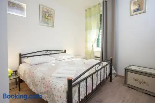 Rooms Split Pezelj