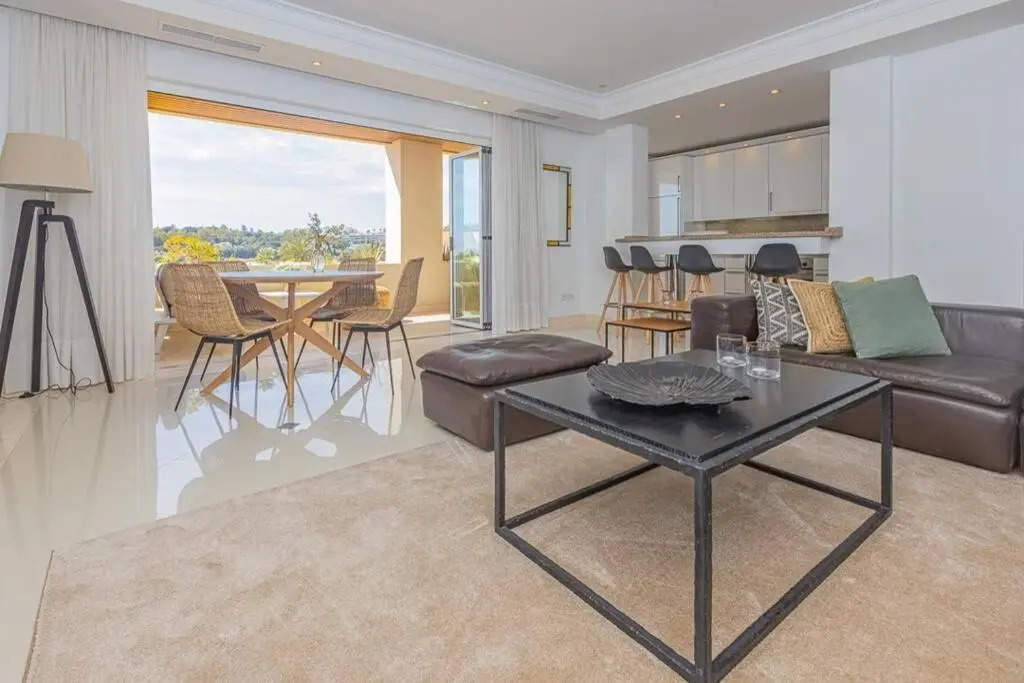 Luxe Apartments Hotel del Golf - Las Brisas Marbella