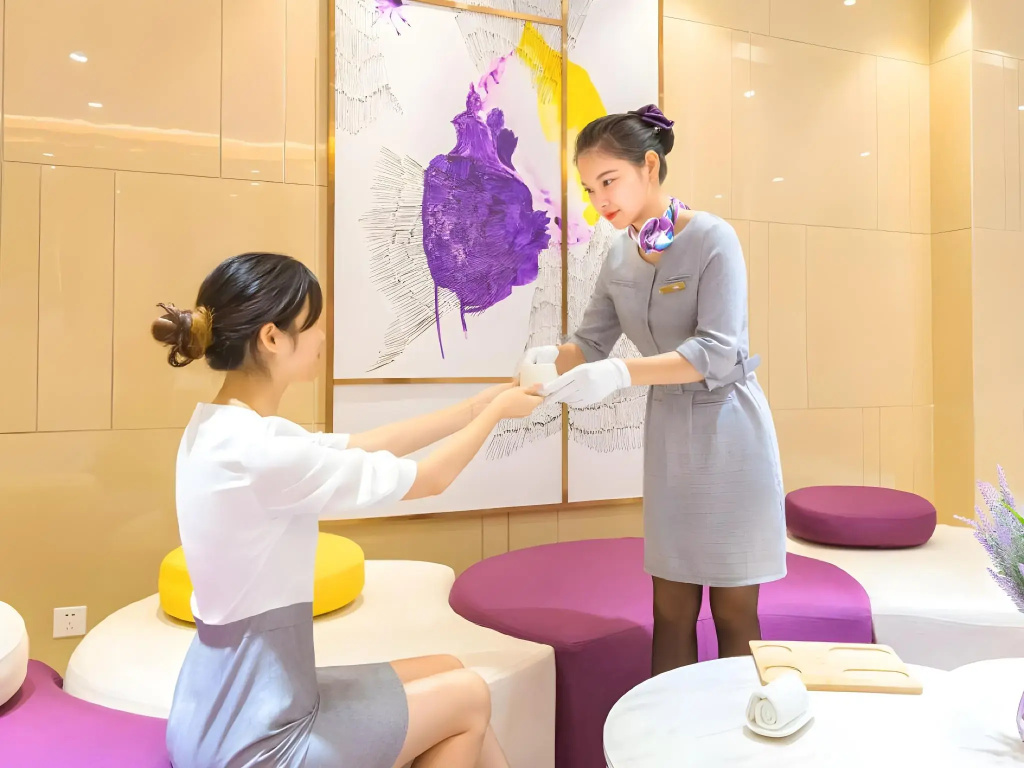Lavande Hotel Guangzhou Xiajiao Metro Station Yingbin Road