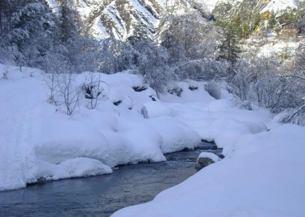 Studio in Allos, With Wonderful Mountain View and Furnished Balcony - 100 m From the Slopes