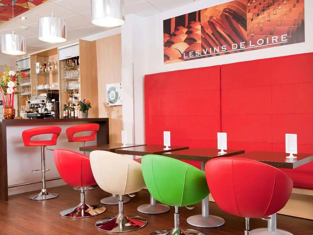 ibis Styles Chinon