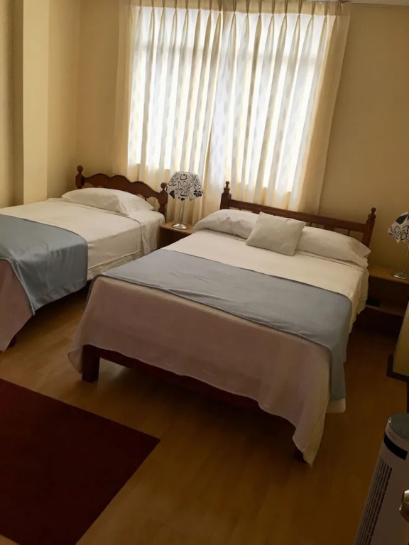 Apart & Hostal ManuAlé